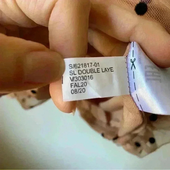 Banana Republic NWT Pink Mesh Top XS Black Polka Dots Button Neck Office Attire - Picture 10 of 13